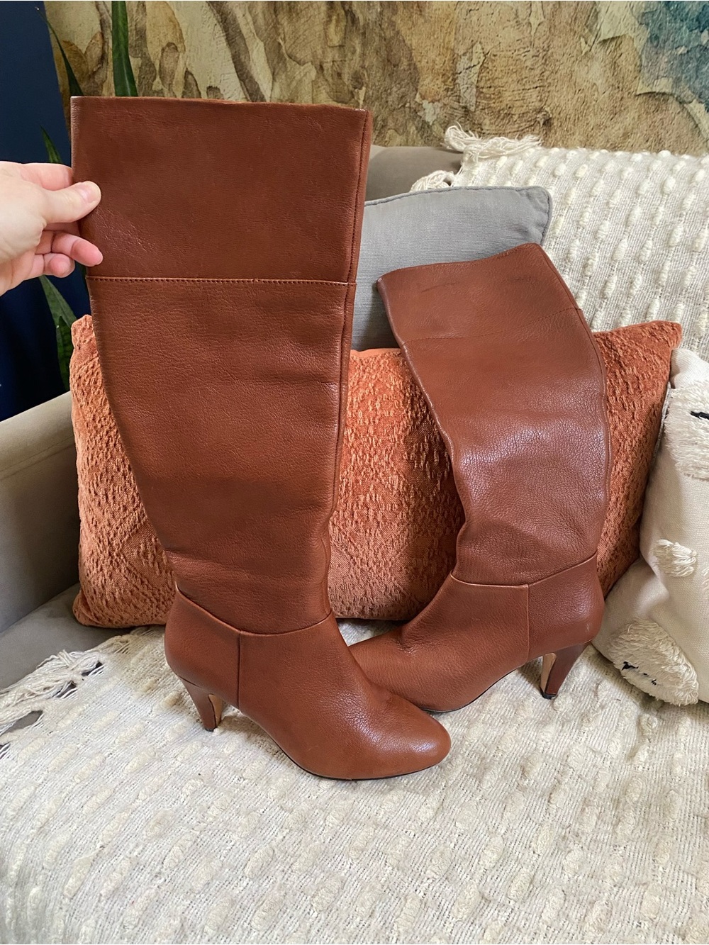 {Cynthia Vincent} Leather Boots